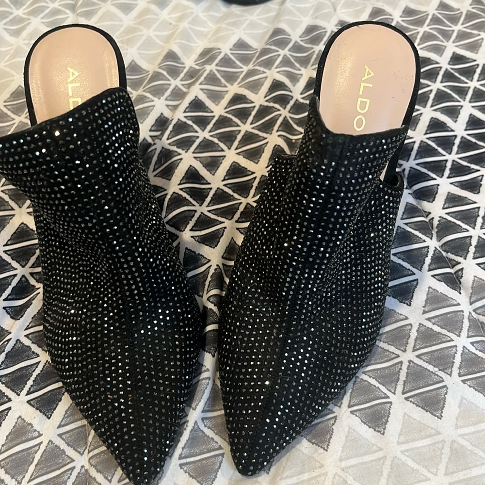 Aldo heels size 8